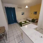 Odyseas Apartman Vlaháta