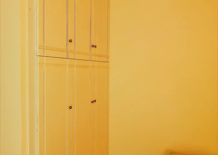 Odyseas Apartman Vlaháta